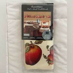 RoomMates Country Apples Peel and Stick Wall Decals - 40 Wall Decals Open Box